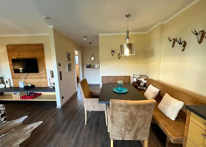 Apartment Residenz Max Mit Eigenem Garten In Seefeld